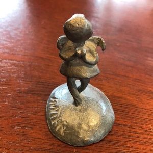 Vintage Pewter little girl/angel figurine